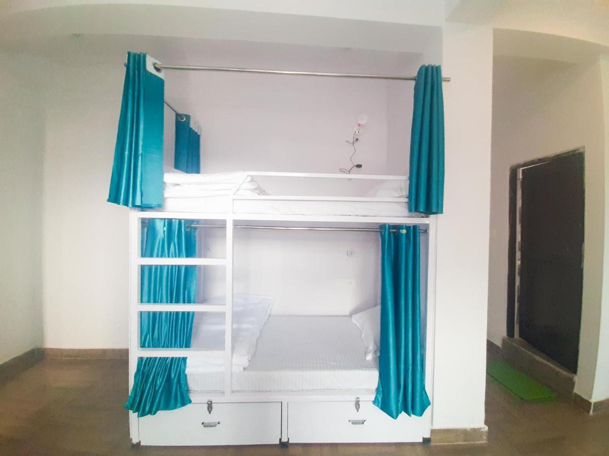 Orchid Hostel Rishikesh Ngoại thất bức ảnh