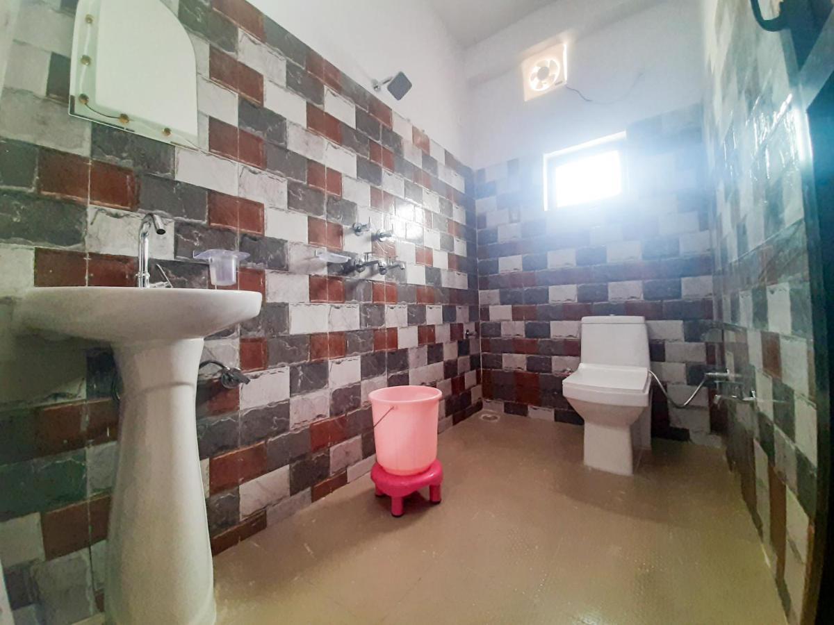 Orchid Hostel Rishikesh Ngoại thất bức ảnh