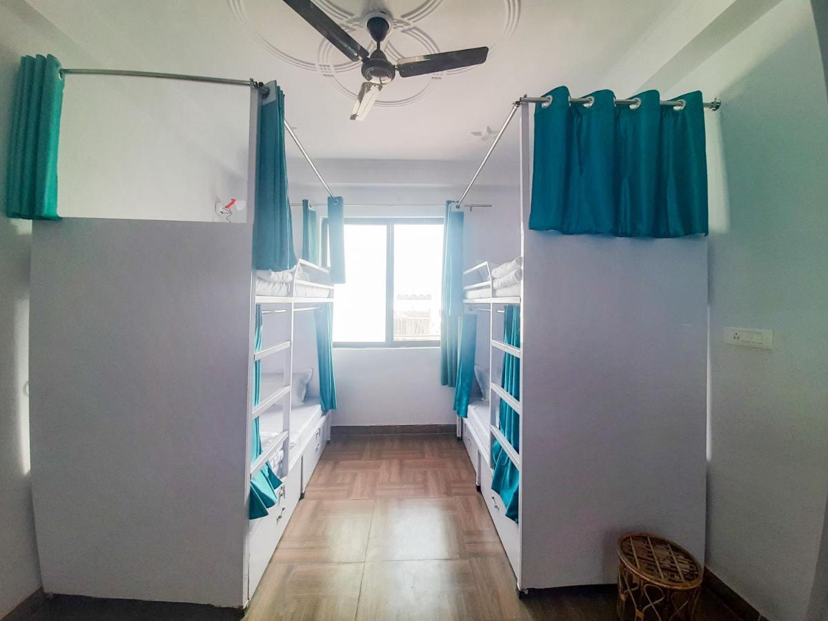 Orchid Hostel Rishikesh Ngoại thất bức ảnh
