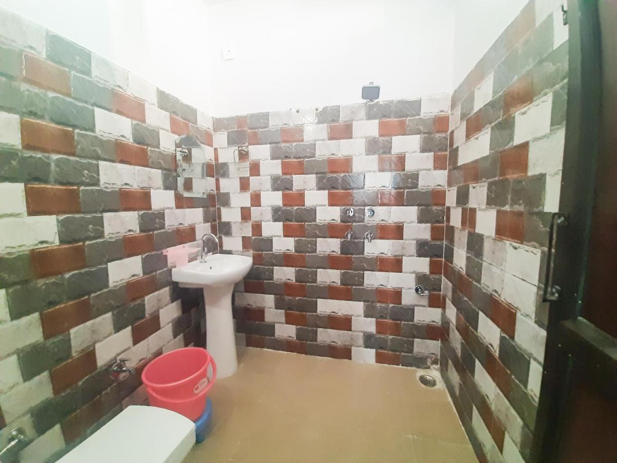 Orchid Hostel Rishikesh Ngoại thất bức ảnh