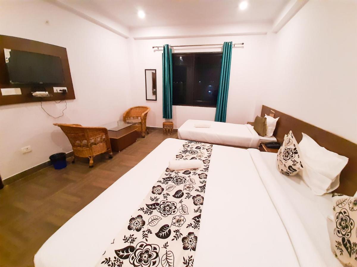 Orchid Hostel Rishikesh Ngoại thất bức ảnh